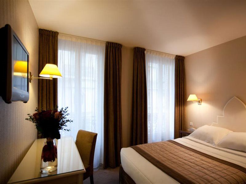 Magda Champs Elysees Paris Exterior photo